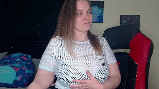 ToxicLilly online show from January 2025 09:48:01 AM