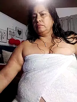 Keyla01  online show from March 2025 05:00:02 AM