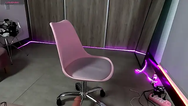 Snapshot of martiiaciar chatting on February 2025 01:01:01 PM martiiaciar online show from February 2025 01:01:01 PM