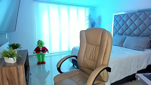 Snapshot of morganaramirez chatting on December 2024 03:31:02 PM morganaramirez online show from December 2024 03:31:02 PM