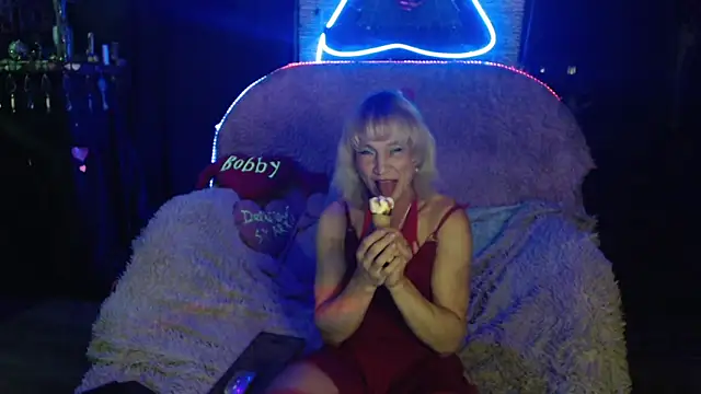 Alexa Cosmic online show from May 2026 12:30:01 AM