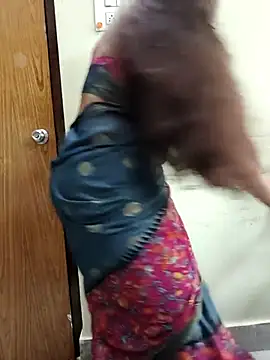 Snapshot of yoursana- chatting on November 2025 04:15:02 AM yoursana- online show from November 2025 04:15:02 AM