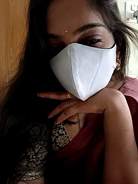 Snapshot of yoursana- chatting on November 2025 05:06:01 AM yoursana- online show from November 2025 05:06:01 AM