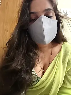 Snapshot of yoursana- chatting on November 2025 05:24:02 PM yoursana- online show from November 2025 05:24:02 PM