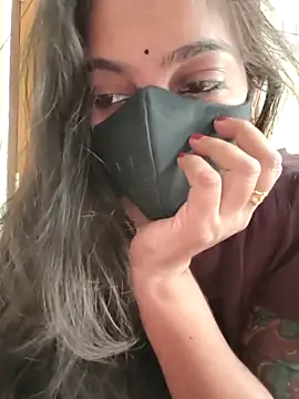 Snapshot of yoursana- chatting on December 2025 03:57:01 AM yoursana- online show from December 2025 03:57:01 AM