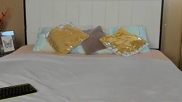 Snapshot of mailymilf chatting on November 2025 02:40:02 PM mailymilf online show from November 2025 02:40:02 PM