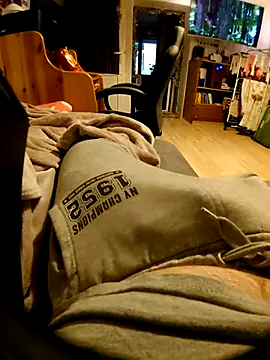 Snapshot of anonymus9006 chatting on December 2025 02:23:02 PM anonymus9006 online show from December 2025 02:23:02 PM