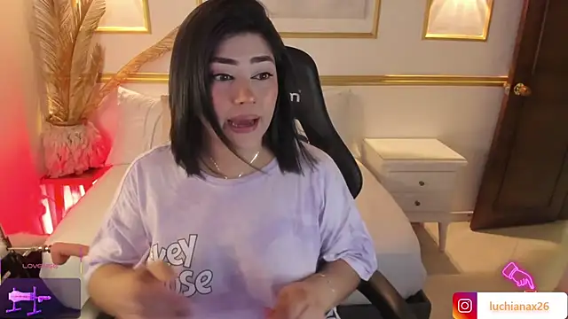 Snapshot of lucy26_ chatting on February 2025 02:23:01 AM lucy26 online show from February 2025 02:23:01 AM