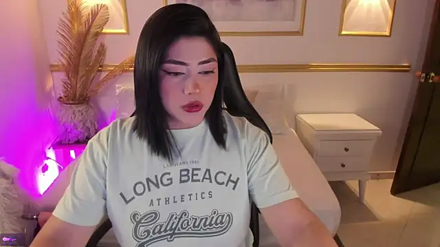 Snapshot of lucy26_ chatting on February 2025 02:17:02 AM lucy26 online show from February 2025 02:17:02 AM