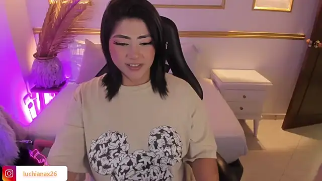 Snapshot of lucy26_ chatting on March 2025 08:51:01 AM lucy26 online show from March 2025 08:51:01 AM