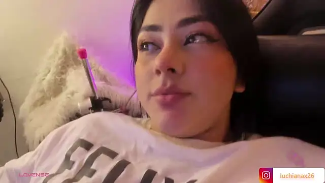 Snapshot of lucy26_ chatting on March 2025 08:15:01 AM lucy26 online show from March 2025 08:15:01 AM