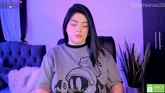 lucy26  online show from April 2026 03:30:02 AM