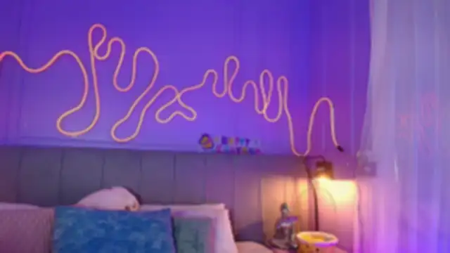 Sofly s online show from April 2026 11:55:02 AM