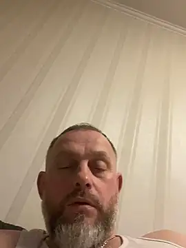 GHsveter online show from February 2026 10:00:01 PM