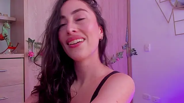 Amatiista online show from March 2026 09:29:01 PM