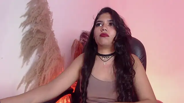 Snapshot of liz_bedoutxx chatting on December 2025 01:57:02 AM liz bedoutxx online show from December 2025 01:57:02 AM