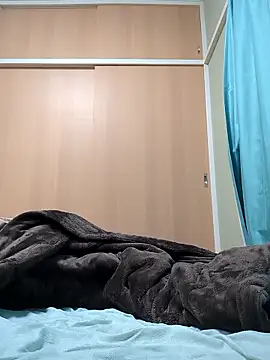 Snapshot of lioncake1221 chatting on February 2026 04:00:02 PM lioncake1221 online show from February 2026 04:00:02 PM