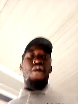 Snapshot of chef-dudi012 chatting on October 2025 06:32:01 AM chef-dudi012 online show from October 2025 06:32:01 AM