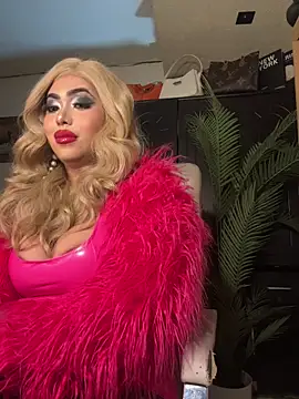 BigDominaMia online show from February 2026 10:32:02 AM