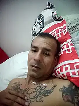 Snapshot of couplepregnantdick20 chatting on January 2025 02:42:01 AM couplepregnantdick20 online show from January 2025 02:42:01 AM