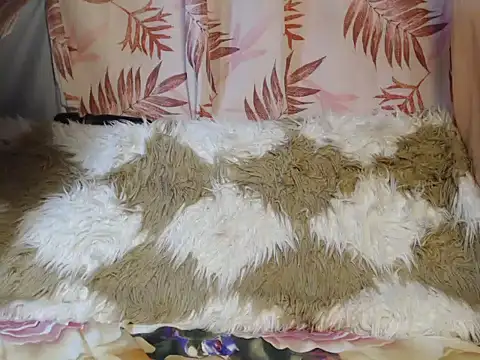 Snapshot of Hotte_Nicky19xxx chatting on March 2025 09:57:01 PM Hotte Nicky19xxx online show from March 2025 09:57:01 PM