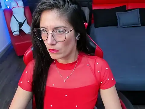 Snapshot of AnnyMilet_ chatting on July 2026 01:39:01 PM AnnyMilet online show from July 2026 01:39:01 PM