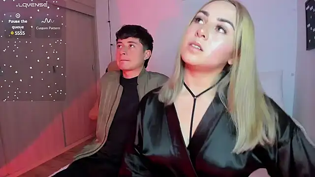 Snapshot of sophi_mooreno chatting on December 2024 11:47:01 PM sophi mooreno online show from December 2024 11:47:01 PM