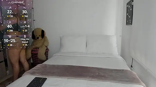 Snapshot of sophi_mooreno chatting on March 2025 09:53:02 PM sophi mooreno online show from March 2025 09:53:02 PM