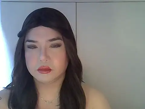 Snapshot of StrawberryWine07 chatting on April 2026 12:25:02 AM StrawberryWine07 online show from April 2026 12:25:02 AM