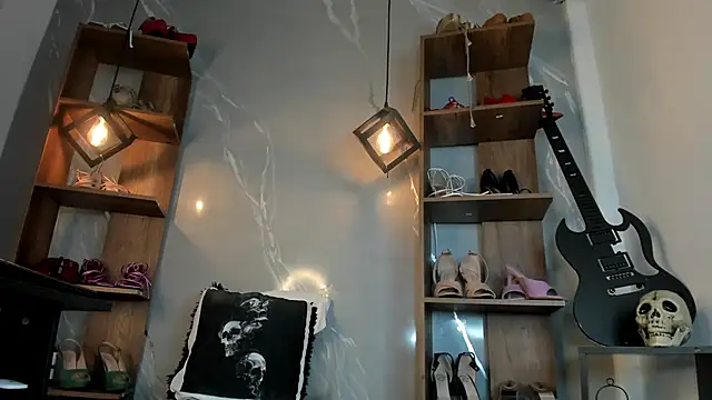 Snapshot of MirandaHaguen chatting on March 2025 09:48:01 PM MirandaHaguen online show from March 2025 09:48:01 PM