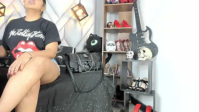 Snapshot of MirandaHaguen chatting on October 2025 09:56:01 PM MirandaHaguen online show from October 2025 09:56:01 PM