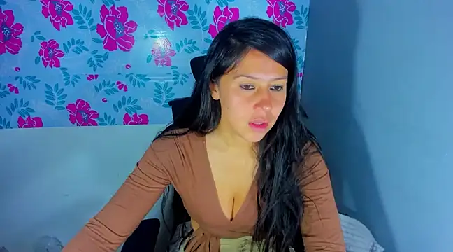 sandyquinnxx online show from March 2025 04:11:02 PM