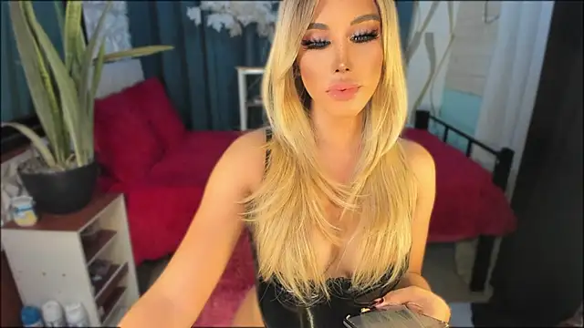 Laura yourhottestbabe123 online show from November 2025 03:39:02 AM