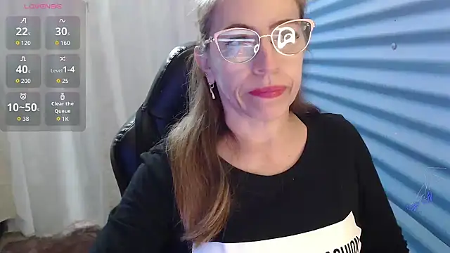Chayla Ruiz online show from April 2026 07:33:02 PM