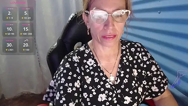 Chayla Ruiz online show from May 2026 01:16:02 PM