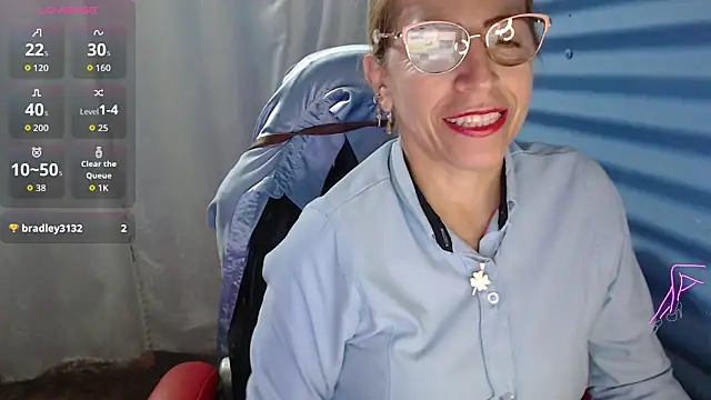 Chayla Ruiz online show from May 2026 10:54:01 AM