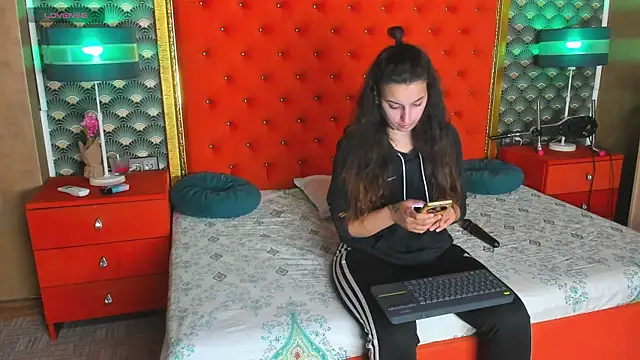 VallerieJones online show from May 2026 07:58:01 AM