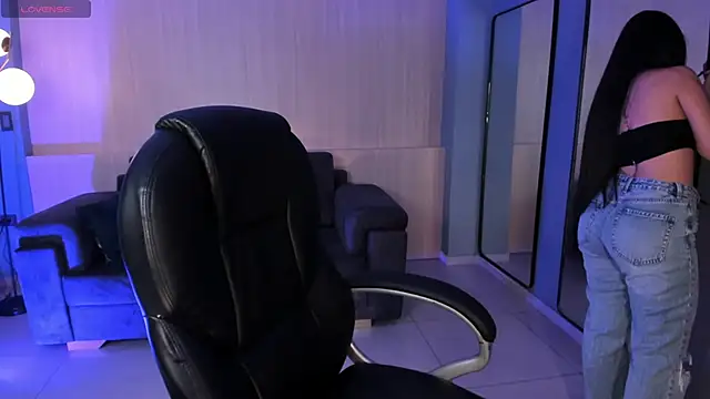 JadeEvansX online show from January 2025 06:21:01 PM