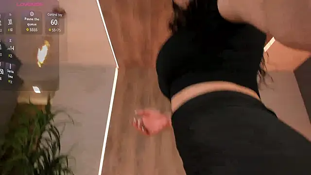 KateSunder online show from March 2025 08:40:02 AM