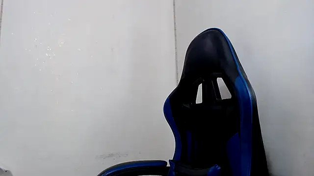 NAILAH SANZ online show from April 2026 09:10:02 PM