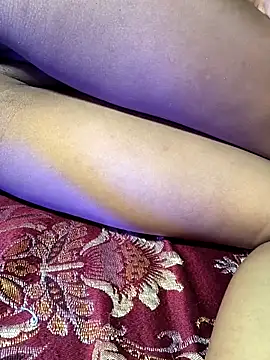 pariraj001 online show from April 2026 06:55:01 PM