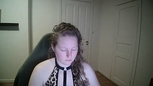 Snapshot of Girlnina-1995 chatting on January 2025 07:21:01 PM Girlnina-1995 online show from January 2025 07:21:01 PM