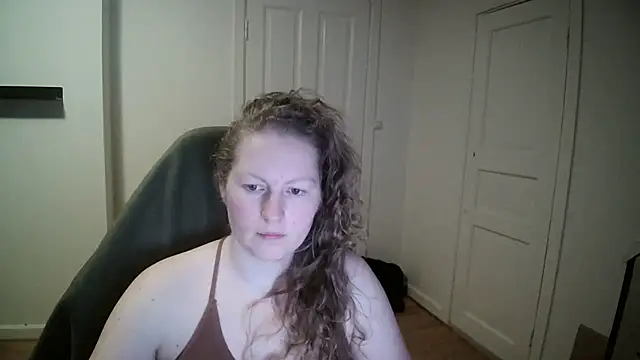 Snapshot of Girlnina-1995 chatting on February 2025 09:25:02 PM Girlnina-1995 online show from February 2025 09:25:02 PM