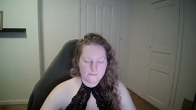 Snapshot of Girlnina-1995 chatting on February 2025 12:45:02 PM Girlnina-1995 online show from February 2025 12:45:02 PM