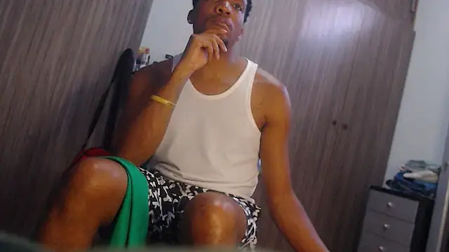 Snapshot of bigdickxblackx chatting on January 2026 06:13:01 PM bigdickxblackx online show from January 2026 06:13:01 PM