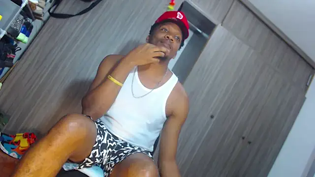 Snapshot of bigdickxblackx chatting on February 2026 11:31:02 PM bigdickxblackx online show from February 2026 11:31:02 PM