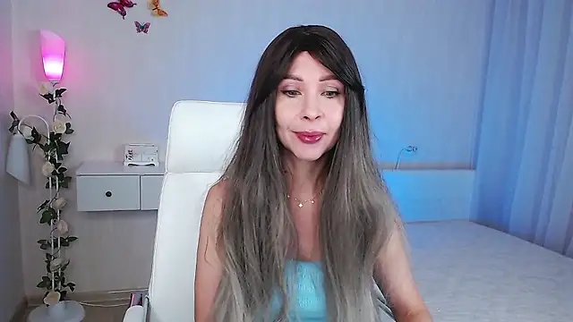 Snapshot of wendifoste chatting on December 2024 06:54:02 PM wendifoste online show from December 2024 06:54:02 PM