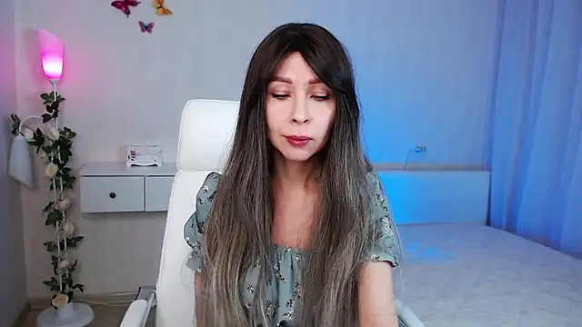 Snapshot of wendifoste chatting on December 2024 05:43:01 PM wendifoste online show from December 2024 05:43:01 PM