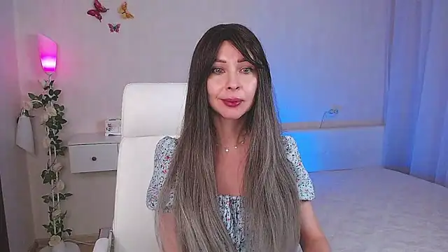 Snapshot of wendifoste chatting on February 2025 09:03:02 PM wendifoste online show from February 2025 09:03:02 PM