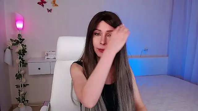 Snapshot of wendifoste chatting on February 2025 08:25:01 PM wendifoste online show from February 2025 08:25:01 PM